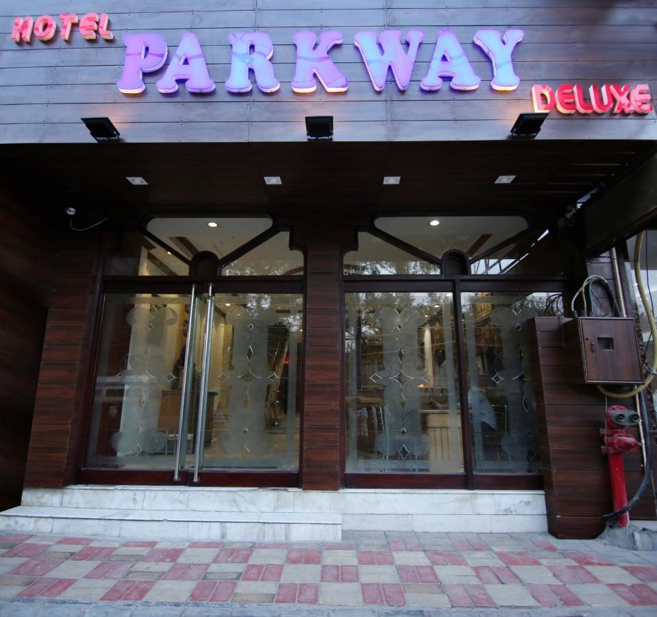 Hotel Parkway Deluxe New Delhi Luaran gambar