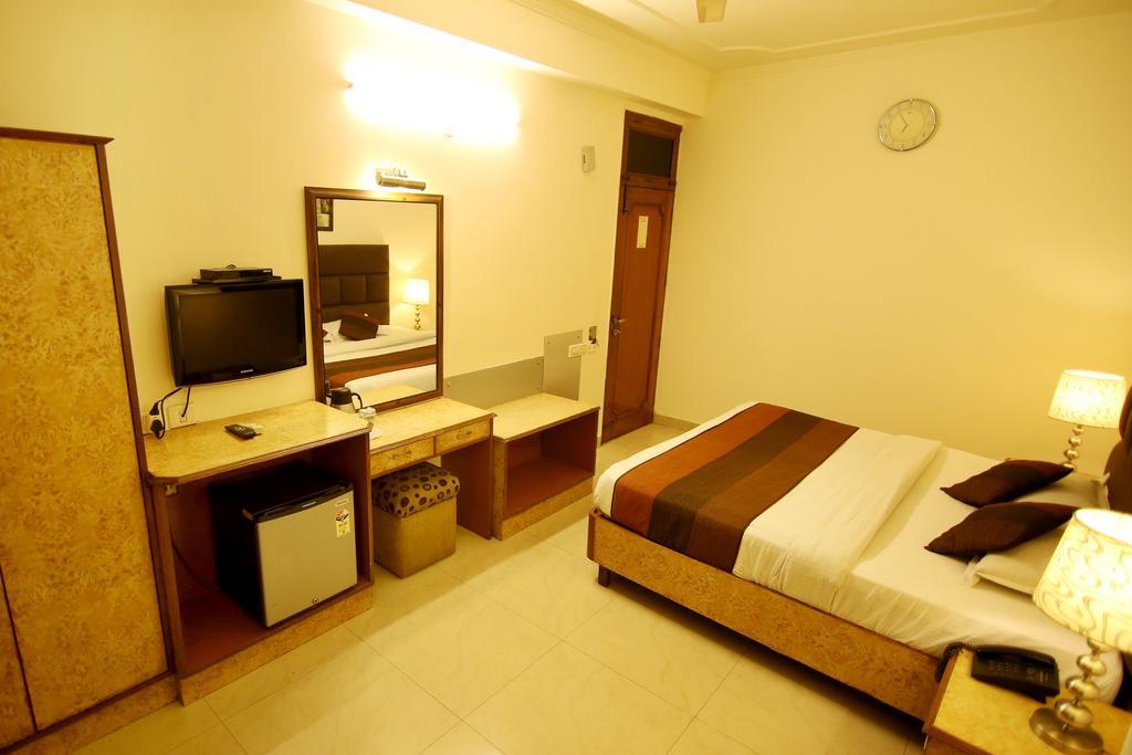 Hotel Parkway Deluxe New Delhi Luaran gambar