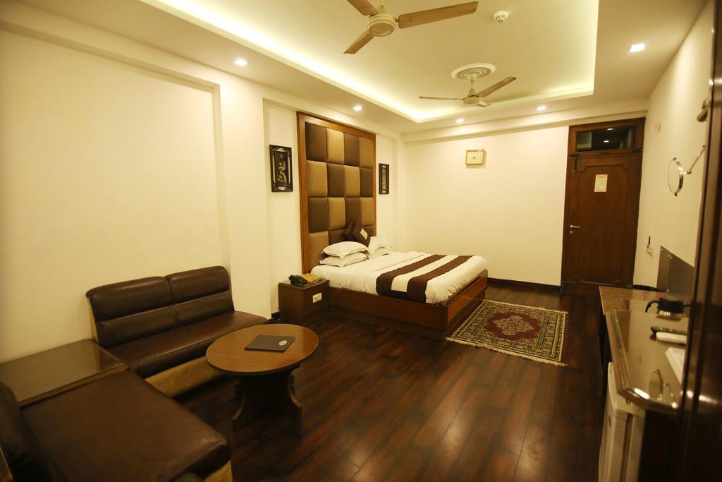 Hotel Parkway Deluxe New Delhi Luaran gambar
