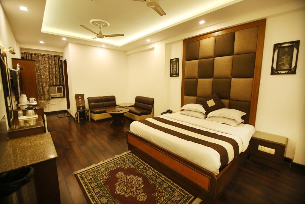 Hotel Parkway Deluxe New Delhi Luaran gambar