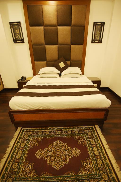 Hotel Parkway Deluxe New Delhi Luaran gambar