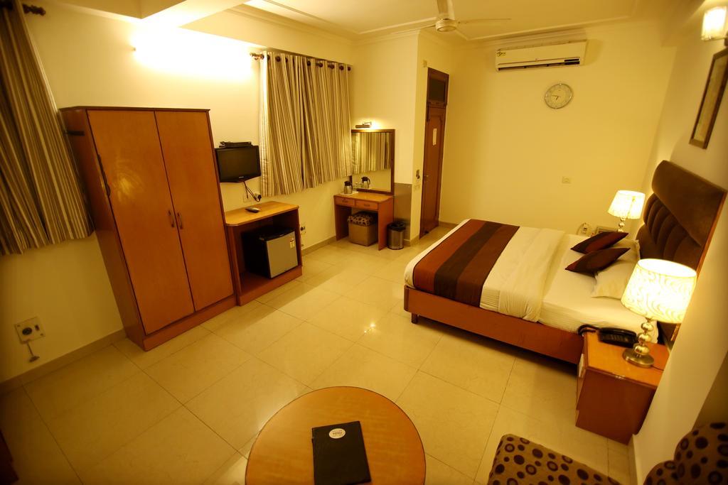 Hotel Parkway Deluxe New Delhi Luaran gambar