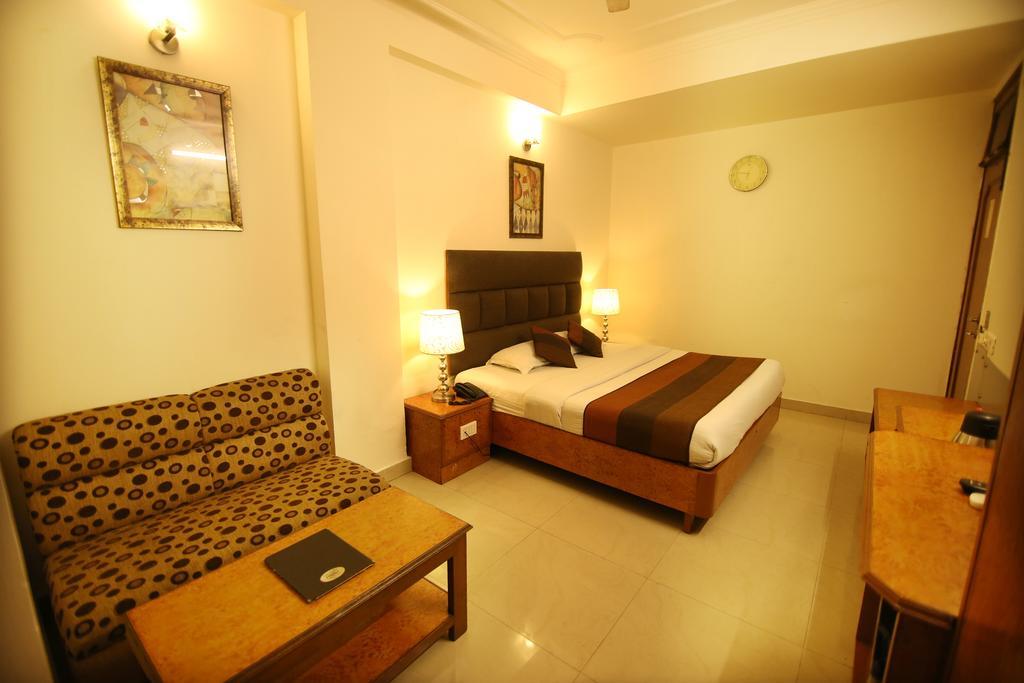 Hotel Parkway Deluxe New Delhi Luaran gambar
